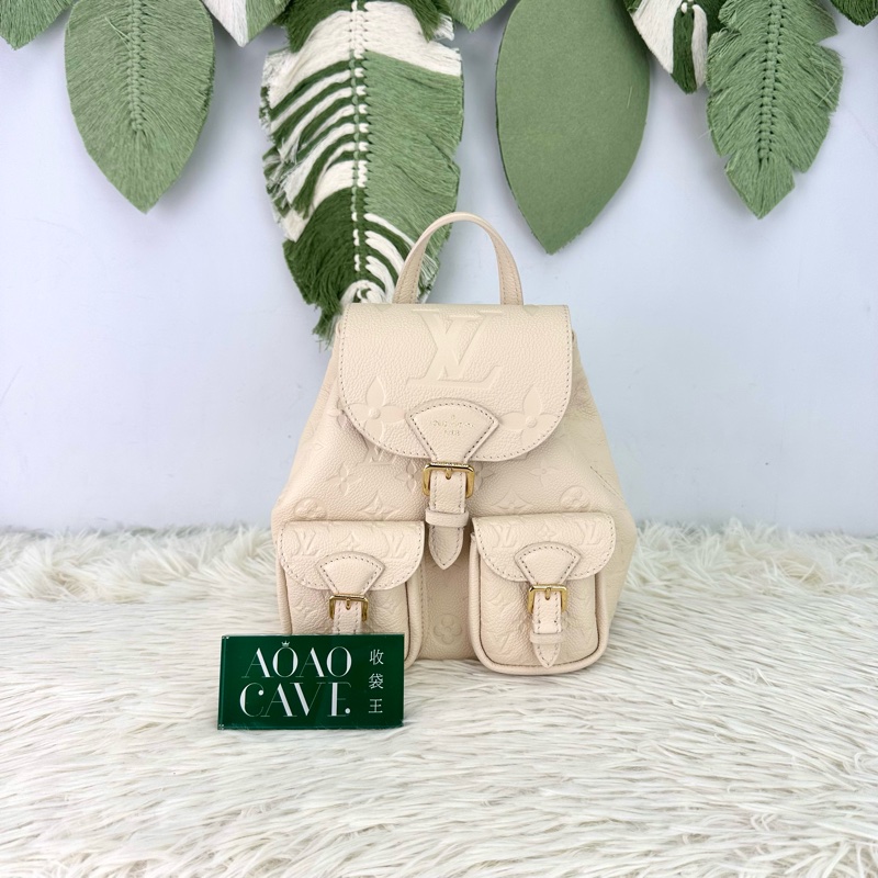 LV BACKUP 奶油色真皮壓紋背包 晶片款 2025年-0