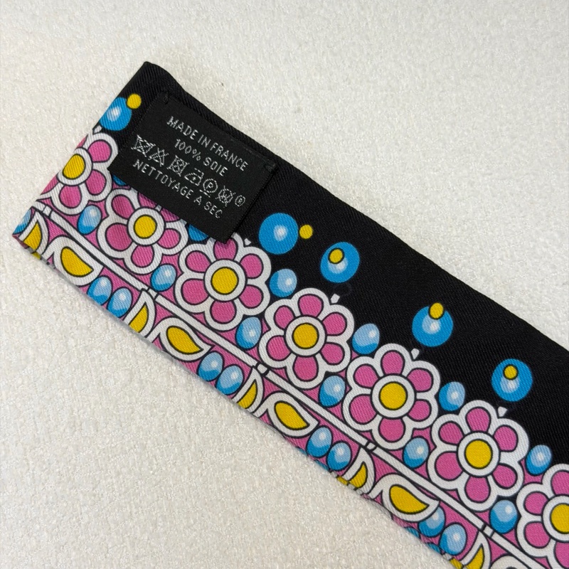 Hermes Twilly 彩色燈泡花朵雙面藍黑拼色絲巾 XB875-10