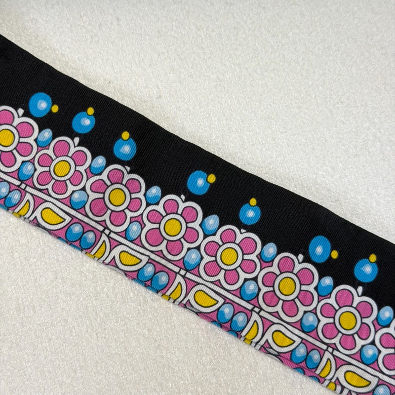 Hermes Twilly 彩色燈泡花朵雙面藍黑拼色絲巾 XB875-11