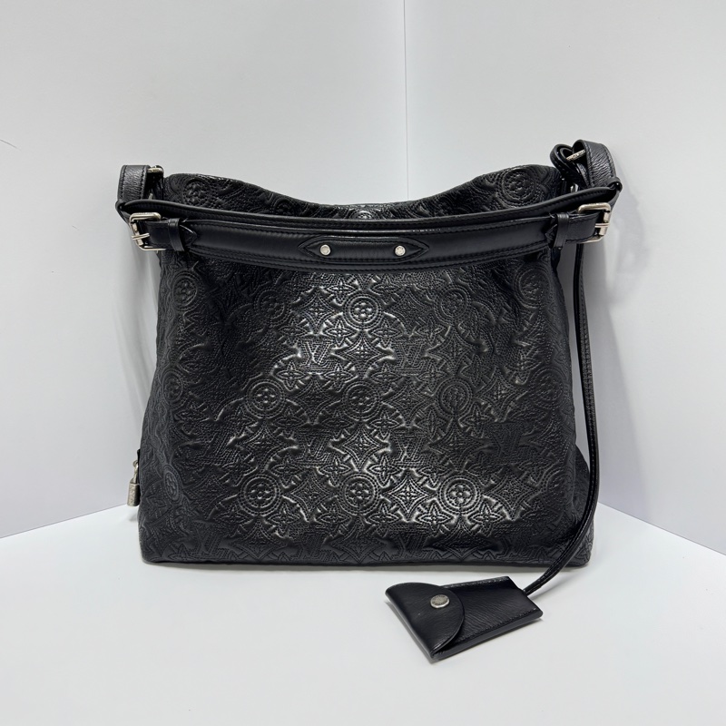 【超稀有限量款⏰】 LV Antheia Hobo 腋下肩背包 (專櫃限量發售22.7萬)-8