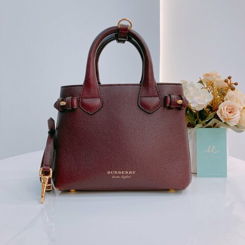 MS0571 Burberry 博柏利 手提 斜背 酒紅色 金扣 The Banner House Small Tote Shoulder Bag Burgundy x GHW