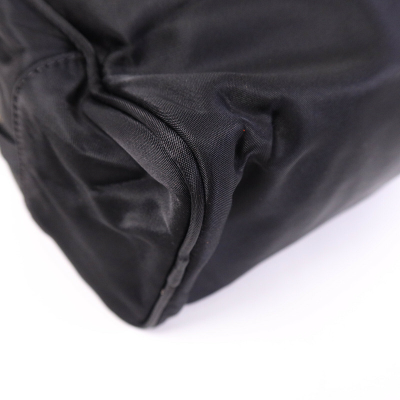 Kate Spade 尼龍Pouch銀扣手拿包-10