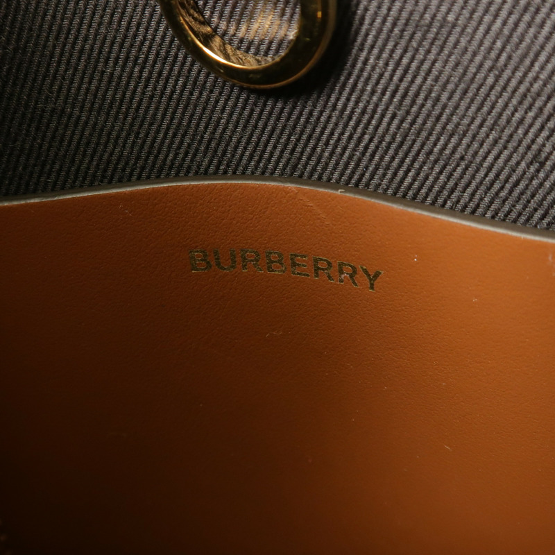 BURBERRY 塗層帆布Mini Freya Tote金扣手挽肩背兩用袋-5