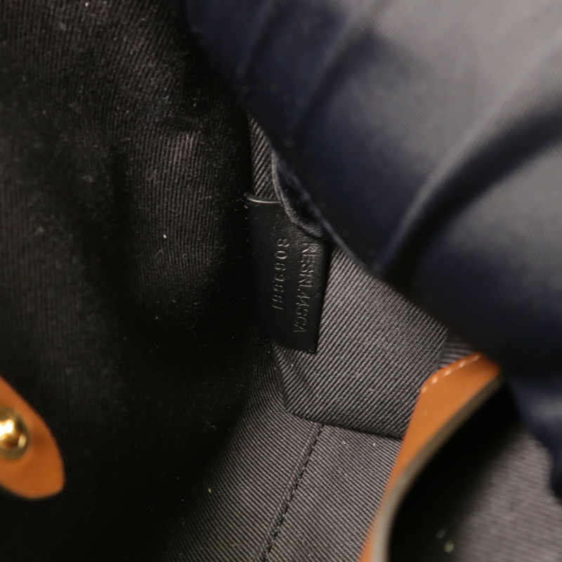 BURBERRY 塗層帆布Mini Freya Tote金扣手挽肩背兩用袋-6