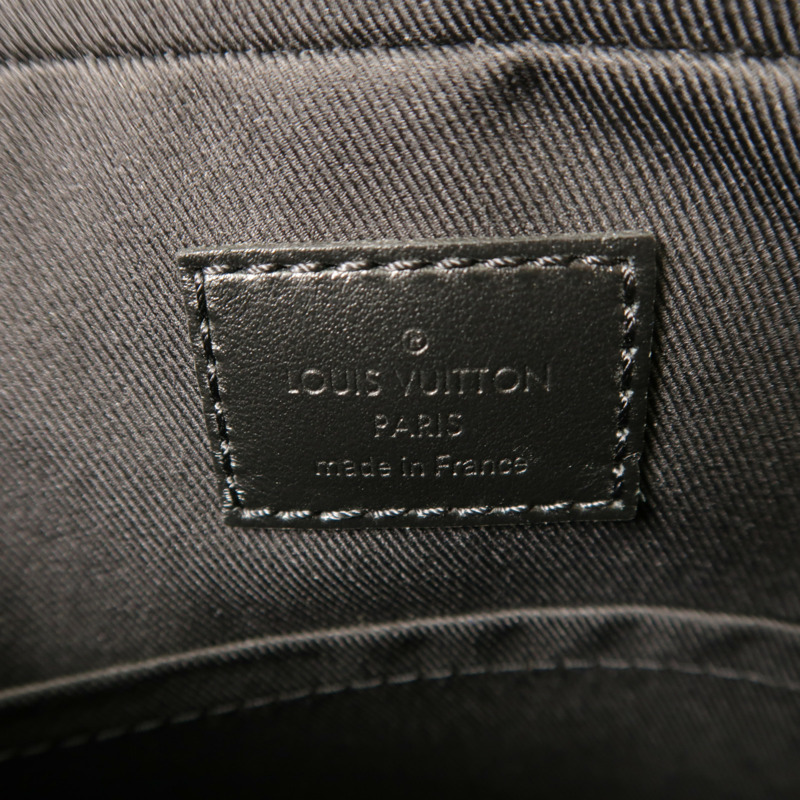 LOUIS VUITTON Monogram Eclipse Reverse Trio Messenger銀扣肩背袋灰色-7