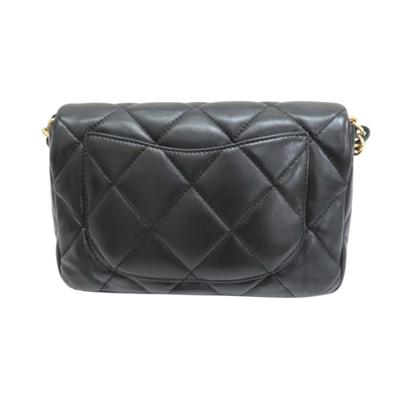 黑色 菱格紋 羊皮 鍊帶 愛心琺瑯釦方 Small Flap 肩背包【CHANEL 香奈兒】 AS3979-1