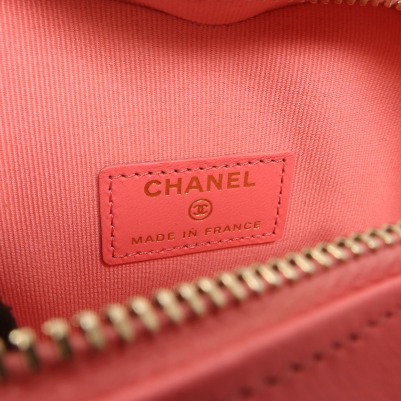 CHANEL 羊皮皮革Mini Heart Bag金扣鏈帶肩背袋-5