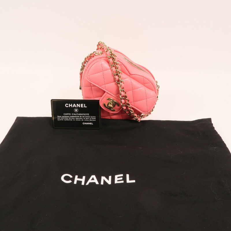 CHANEL 羊皮皮革Mini Heart Bag金扣鏈帶肩背袋-7