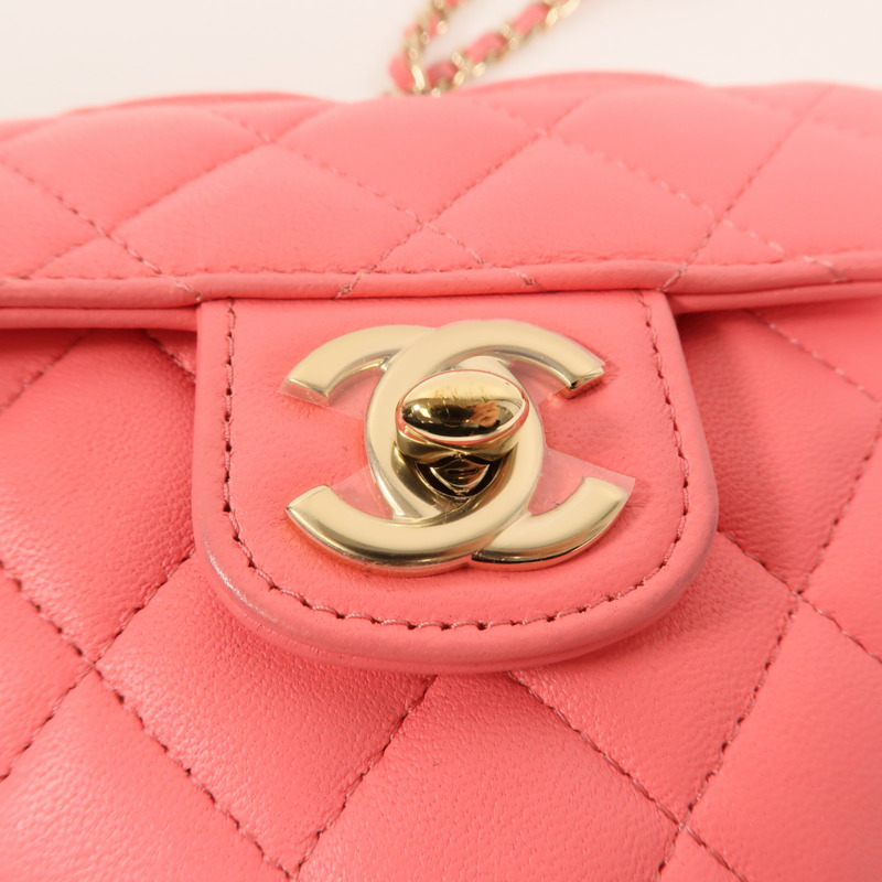 CHANEL 羊皮皮革Mini Heart Bag金扣鏈帶肩背袋-13