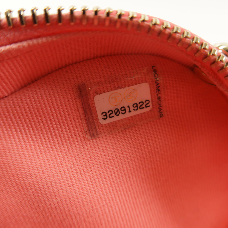 CHANEL 羊皮皮革CC in Love Heart金扣鏈帶肩背袋-6