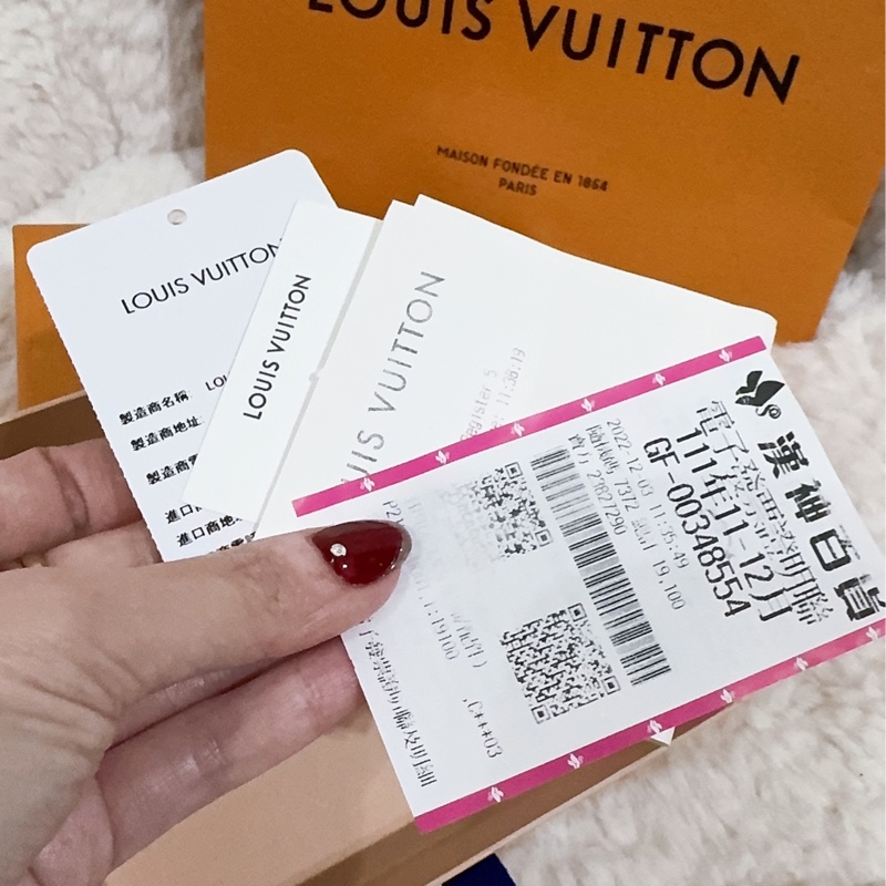 Lv 棋盤粉短夾(保存良好)(內裡櫻花粉色)-11