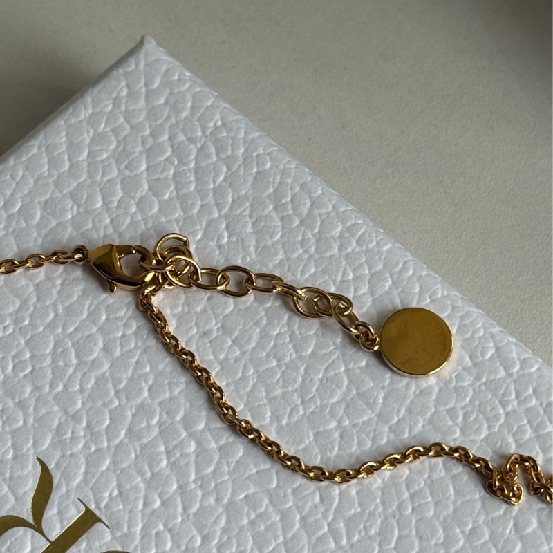 Dior金色字母帶鑽項鏈 氣質😻😻-5