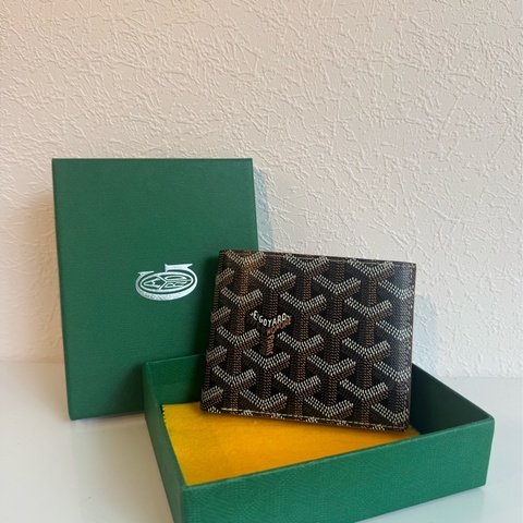 Goyard咖花紋對開短夾  熱門😻