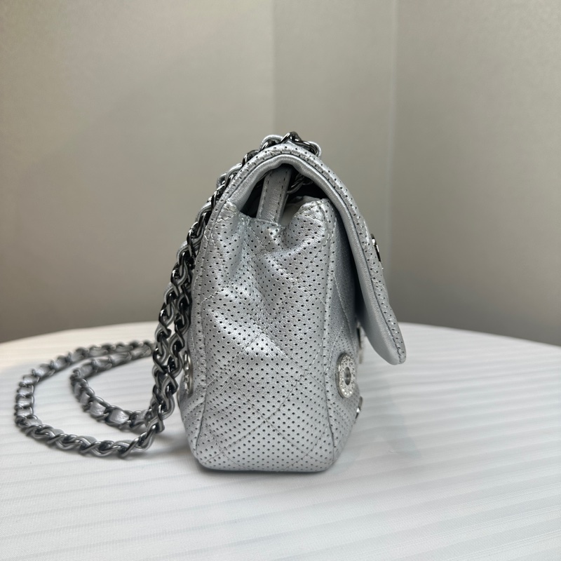 香奈兒/Chanel 限量版銀色cf 銀扣鏤空皮革-3