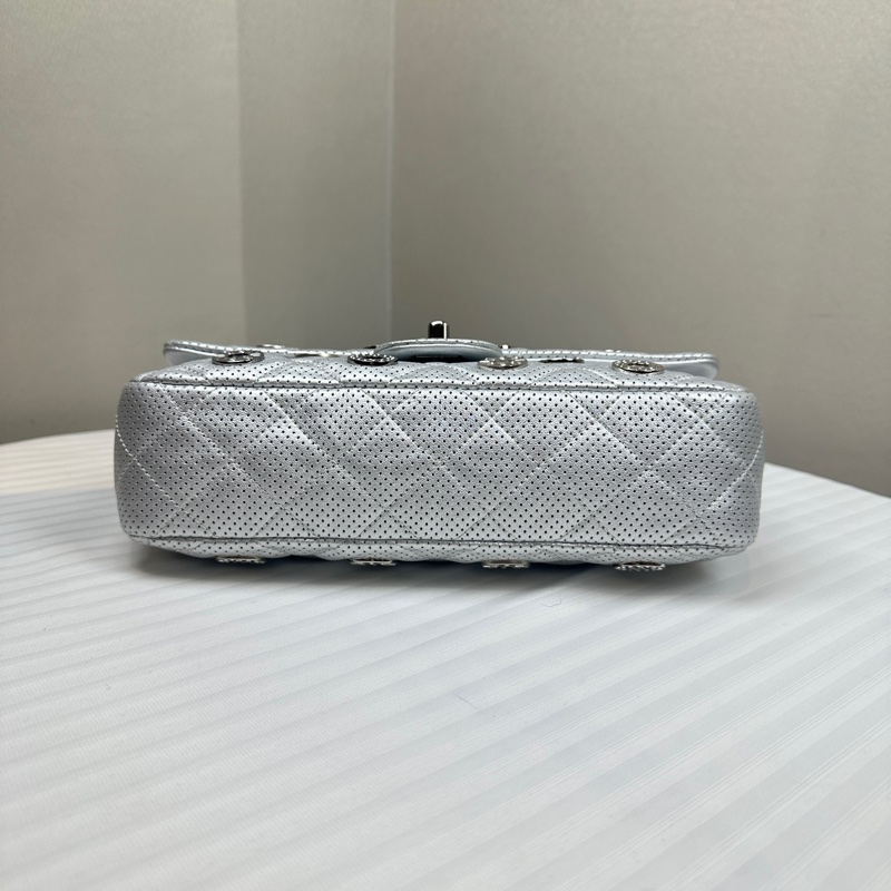 香奈兒/Chanel 限量版銀色cf 銀扣鏤空皮革-5