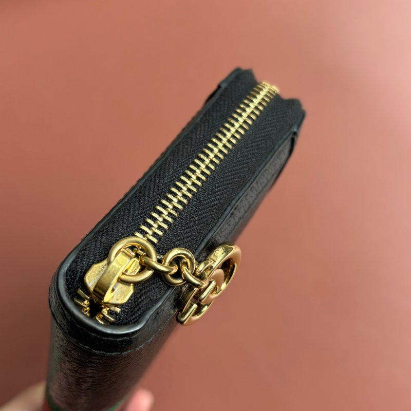 ::GUCCI:: 523154 黑色皮革紅綠織帶ㄇ型拉鍊長夾-10