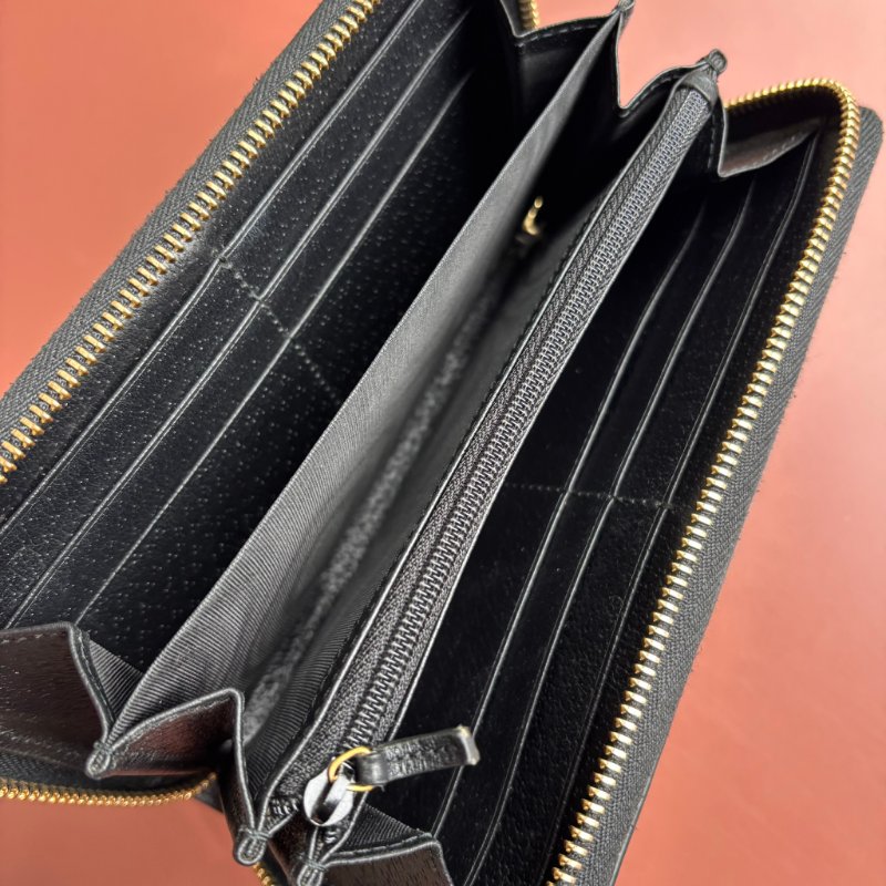 ::GUCCI:: 523154 黑色皮革紅綠織帶ㄇ型拉鍊長夾-15