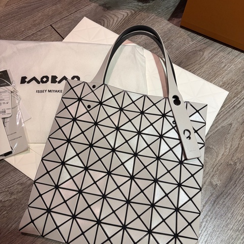 BAO BAO ISSEY MIYAKE 三宅一生7*7