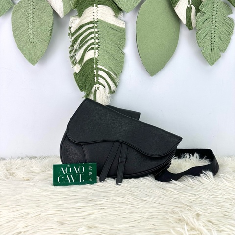 DIOR Homme Saddle 黑色真皮馬鞍包