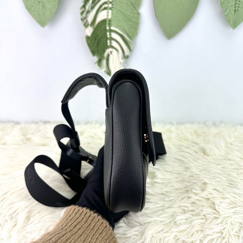 DIOR Homme Saddle 黑色真皮馬鞍包-3