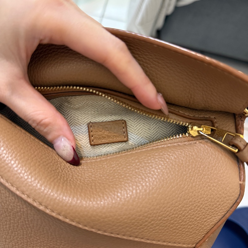 Loewe puzzle mini 焦糖色-4