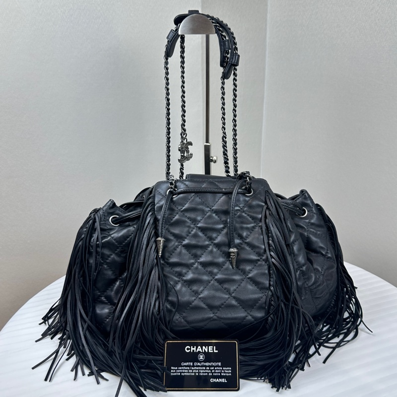 香奈兒/Chanel 達拉斯系列 銀扣黑色菱格紋牛皮 流蘇裝飾鏈條單肩包-1