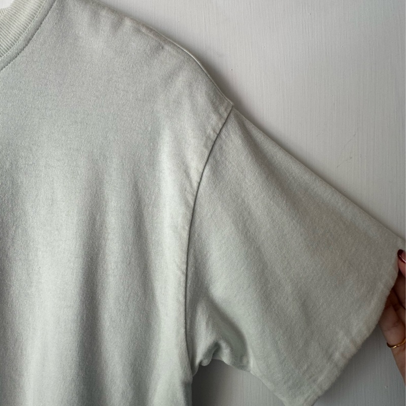 BV灰米內綠短袖T恤-3