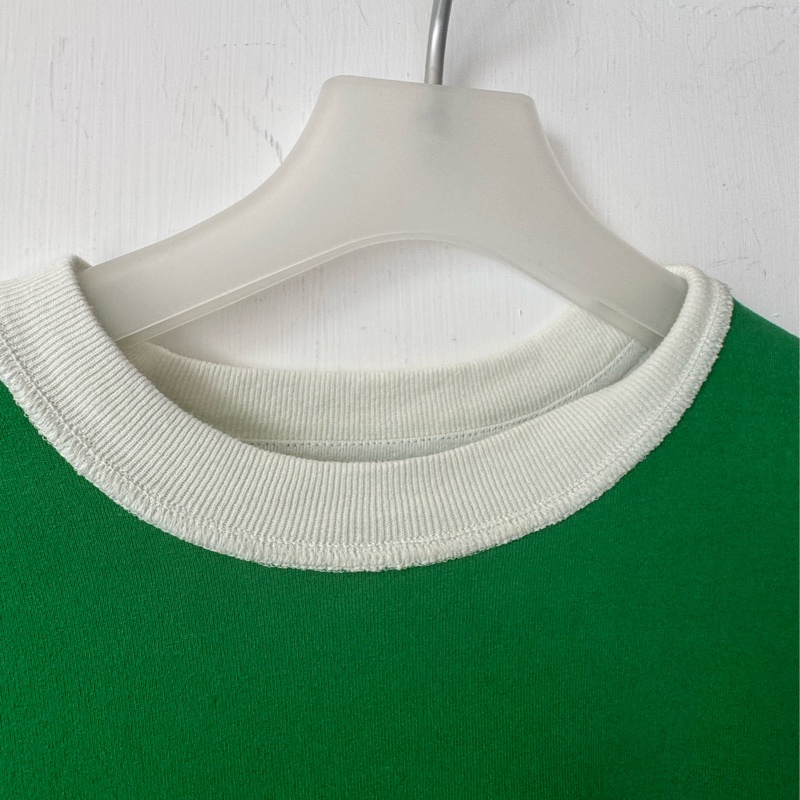 BV灰米內綠短袖T恤-14