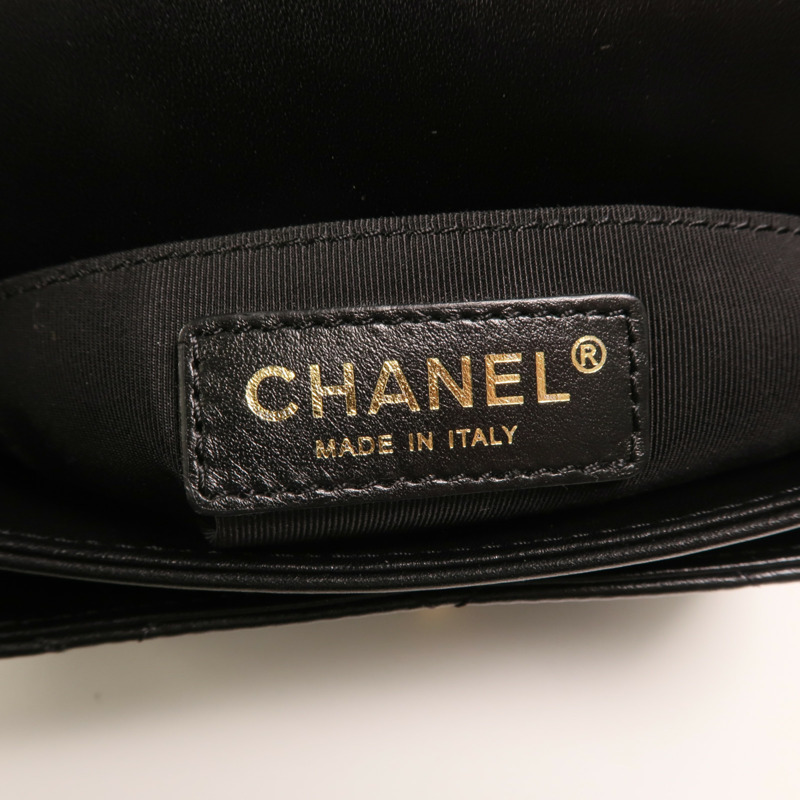 CHANEL 牛皮皮革Chain Shoulder金扣鏈帶肩背袋-5