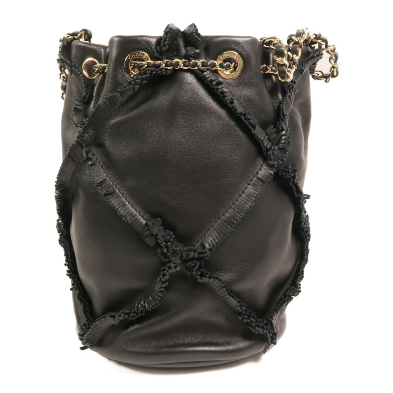 CHANEL 牛皮皮革Bucket Bag金扣鏈帶肩背袋-1