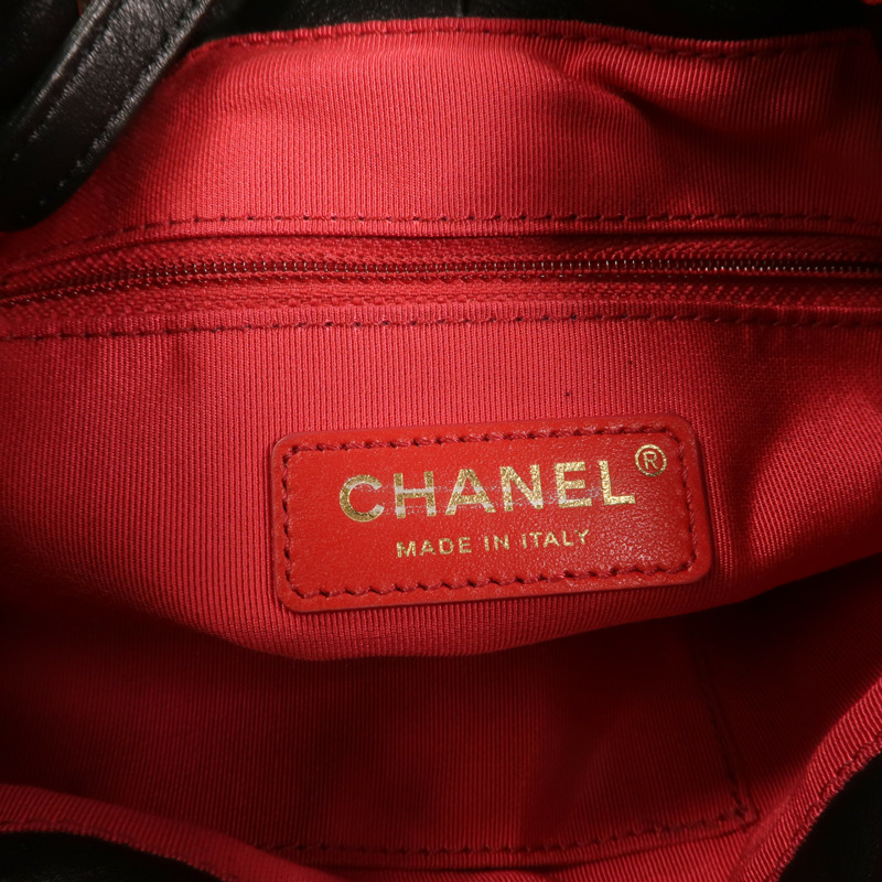 CHANEL 牛皮皮革Bucket Bag金扣鏈帶肩背袋-5