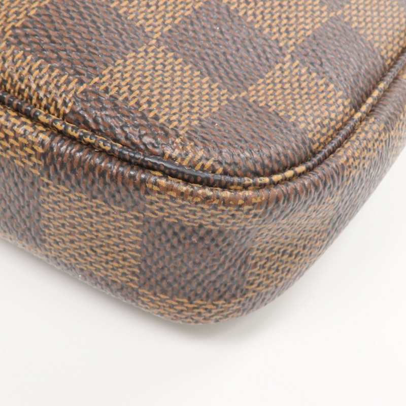 LOUIS VUITTON Damier Mini Pochette Accessoire金扣拉鏈手挽袋-7