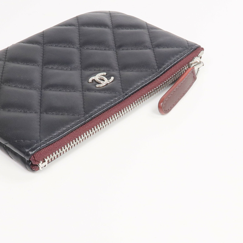 CHANEL 羊皮皮革Mini Pouch銀扣手拿包-6