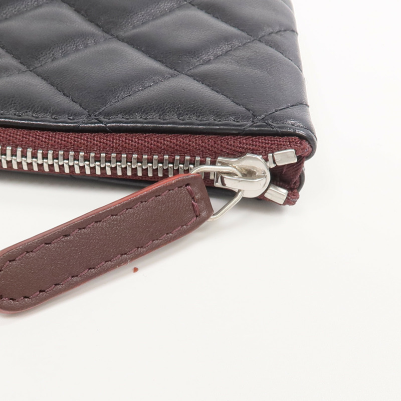 CHANEL 羊皮皮革Mini Pouch銀扣手拿包-11