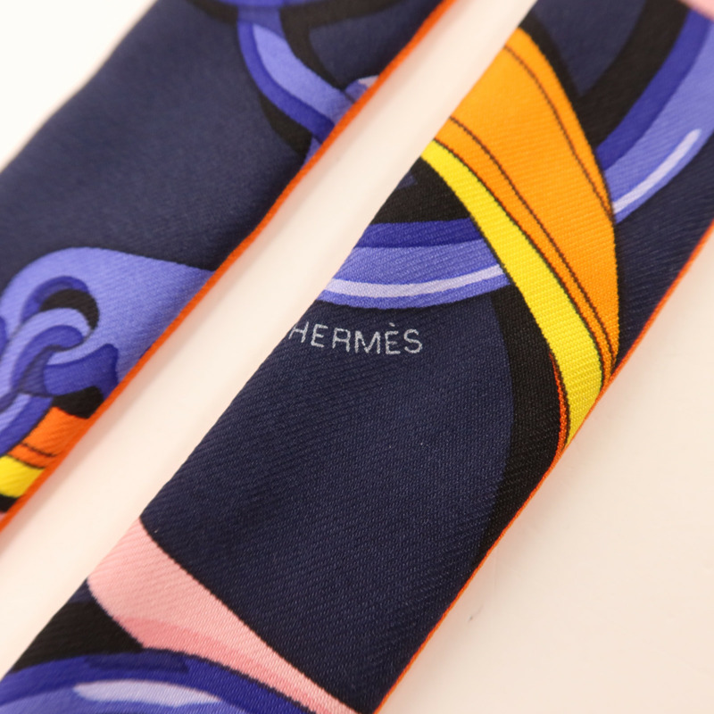 HERMES 絲質Twillon絲巾-6