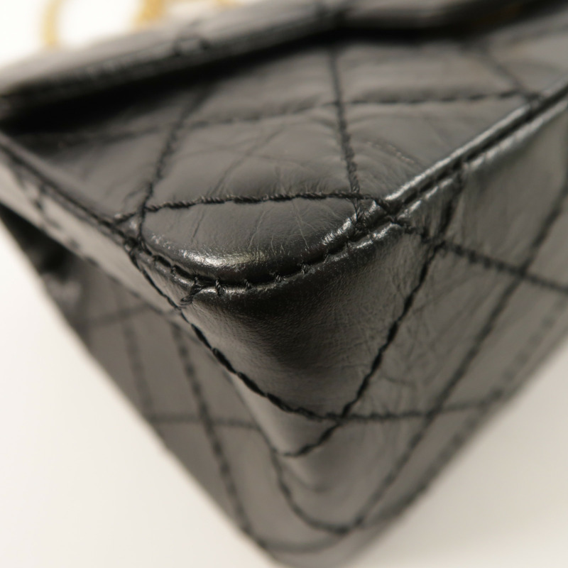 CHANEL 牛皮皮革2.55 Mini金扣鏈帶肩背袋-11