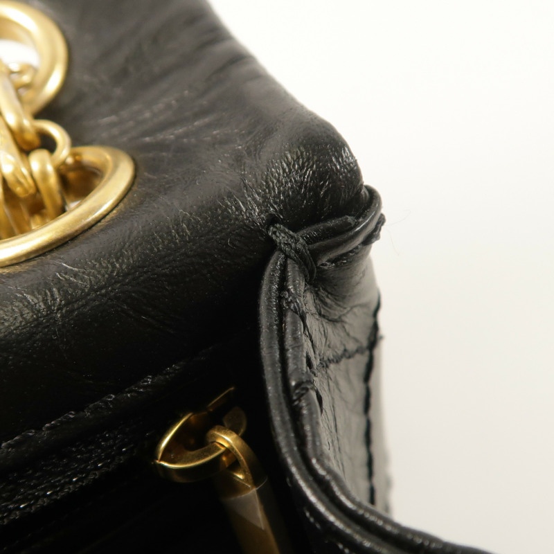 CHANEL 牛皮皮革2.55 Mini金扣鏈帶肩背袋-16