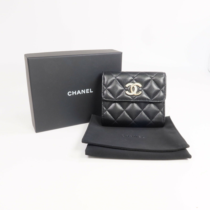 CHANEL 牛皮皮革Wallet金扣錢包-13