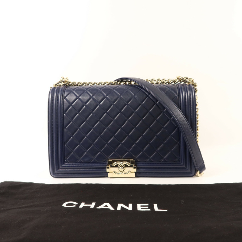 CHANEL 羊皮皮革Boy 28金扣鏈帶肩背袋-21