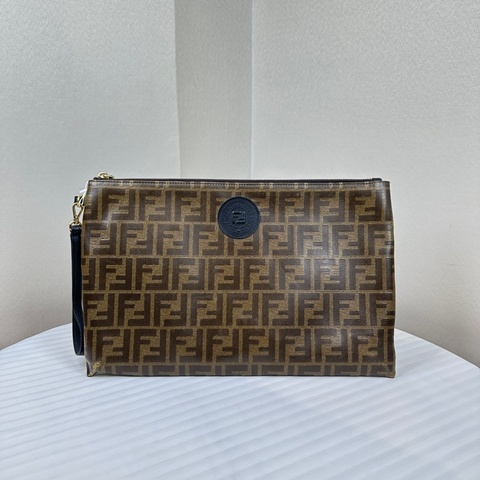 芬迪/Fendi Zucca棕色塗層帆布FF手拿包