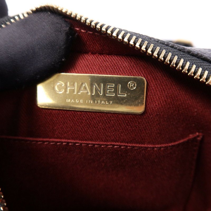 CHANEL 牛皮皮革Waist Bag金扣腰包-5