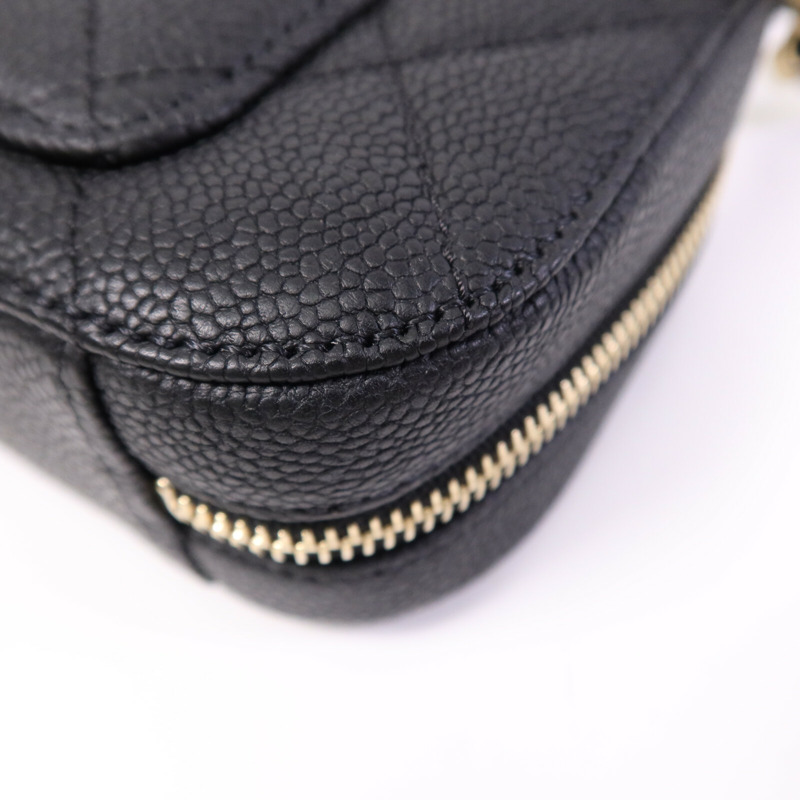 CHANEL 牛皮皮革Waist Bag金扣腰包-12