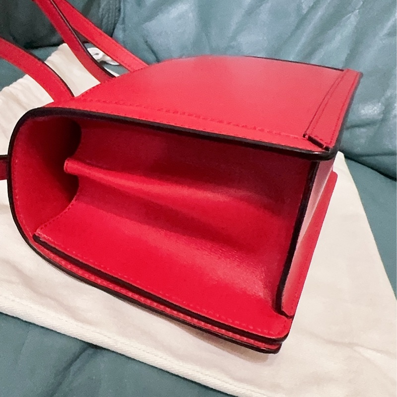 LOEWE Barcelona中號肩背包-17