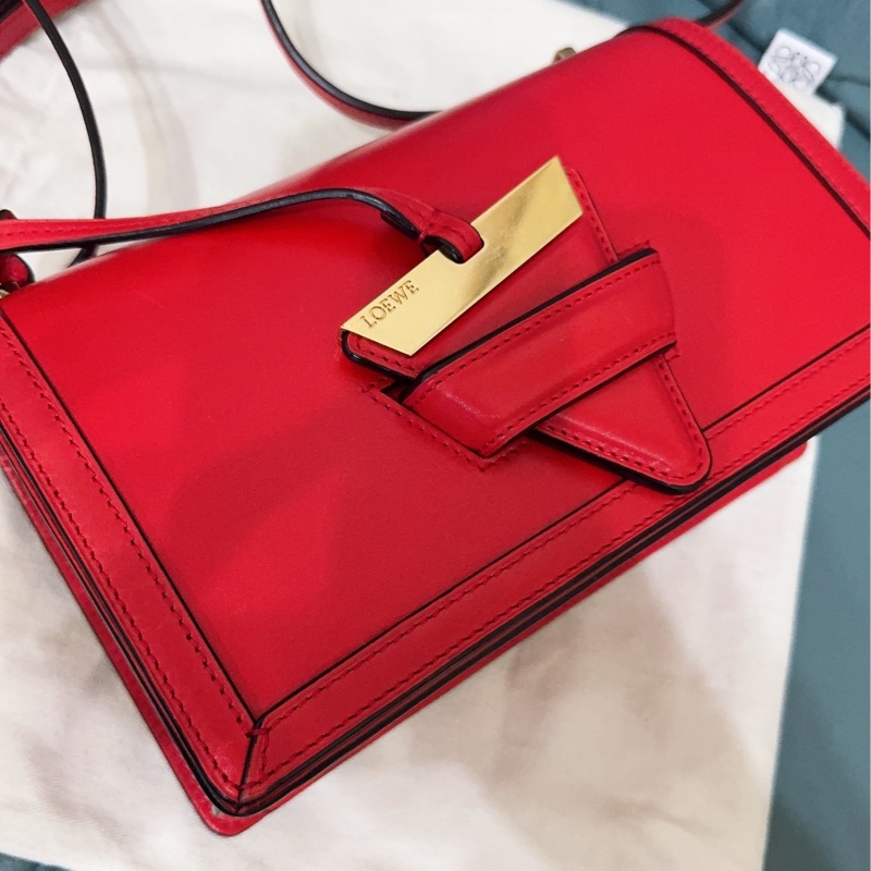 LOEWE Barcelona中號肩背包-20