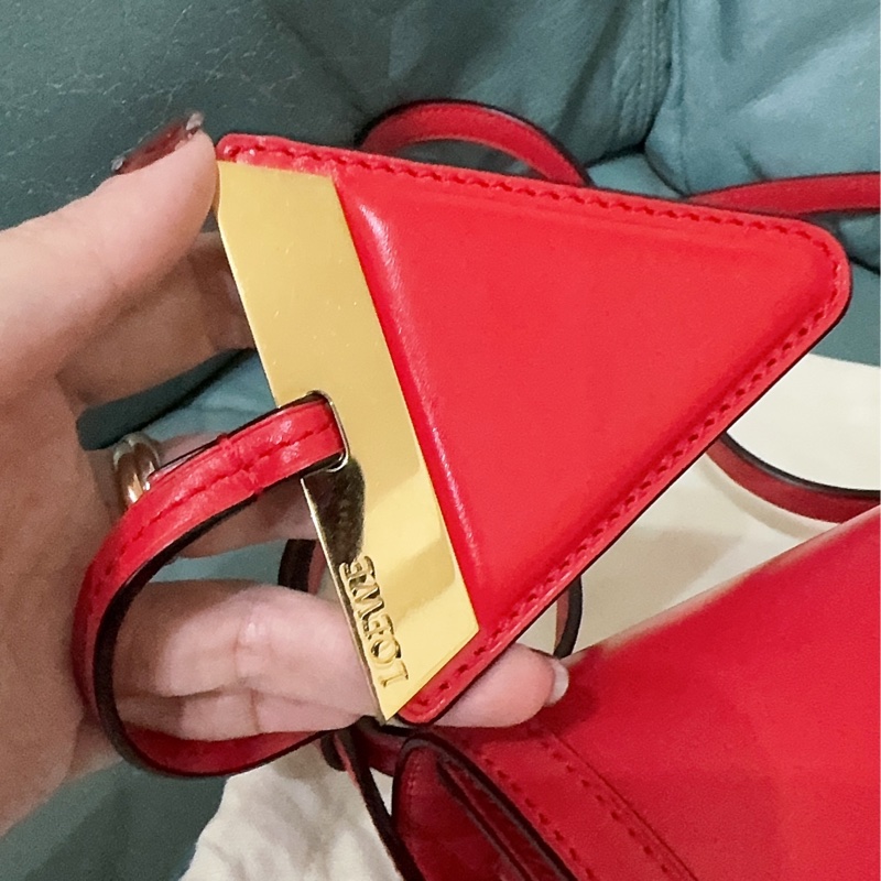 LOEWE Barcelona中號肩背包-23