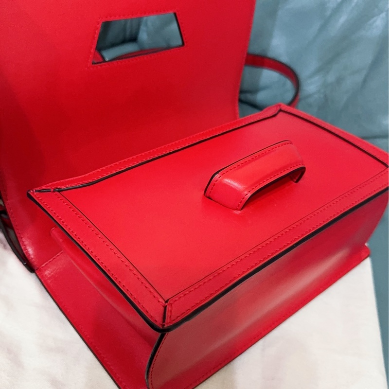 LOEWE Barcelona中號肩背包-27