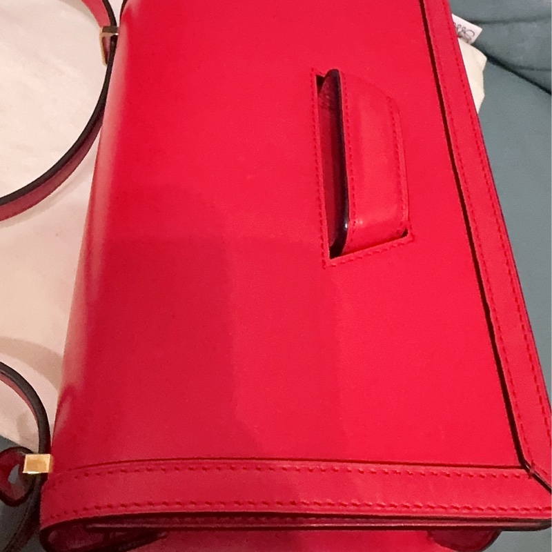 LOEWE Barcelona中號肩背包-56