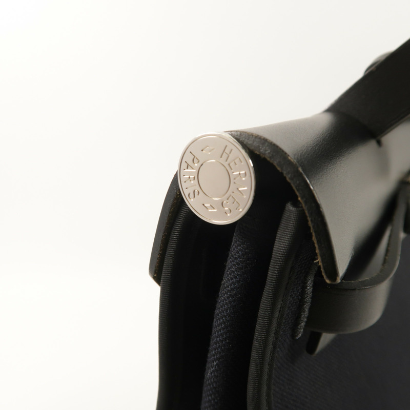 HERMES 帆布牛皮皮革Herbag PM銀扣手挽肩背兩用袋Noir-17