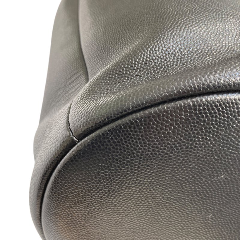 CHANEL 香奈兒 AS1045 皮革 鉚釘水桶包 黑色-9