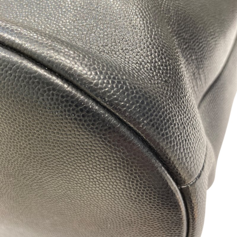 CHANEL 香奈兒 AS1045 皮革 鉚釘水桶包 黑色-10